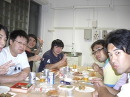 飲み会 (新歓 & 夏の打ち上げ)